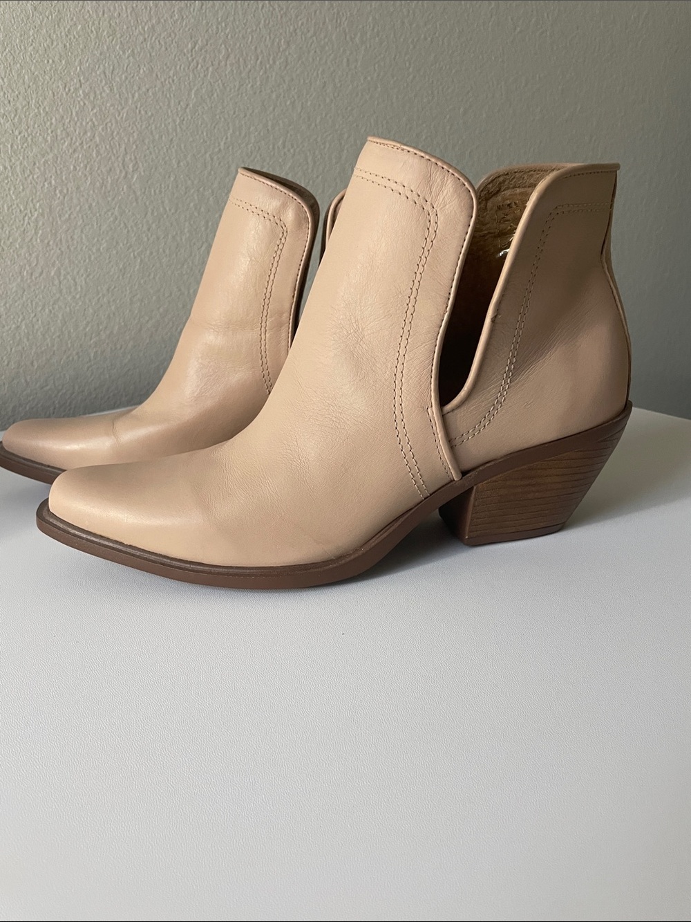 OLD CUTTER Chunky Heel Cutout Ankle Booties in Nude Real Leather